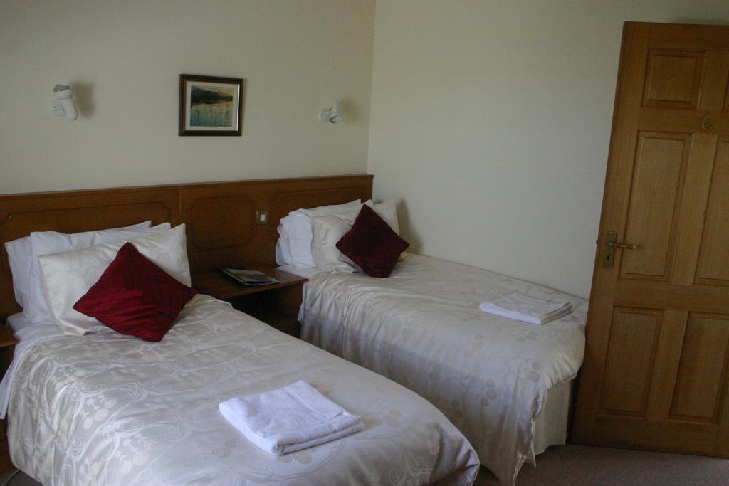 Portarra Lodge Guesthouse Moycullen Oda fotoğraf