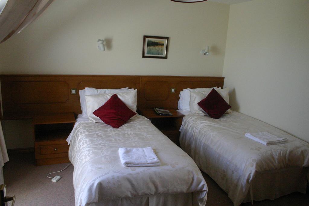 Portarra Lodge Guesthouse Moycullen Oda fotoğraf